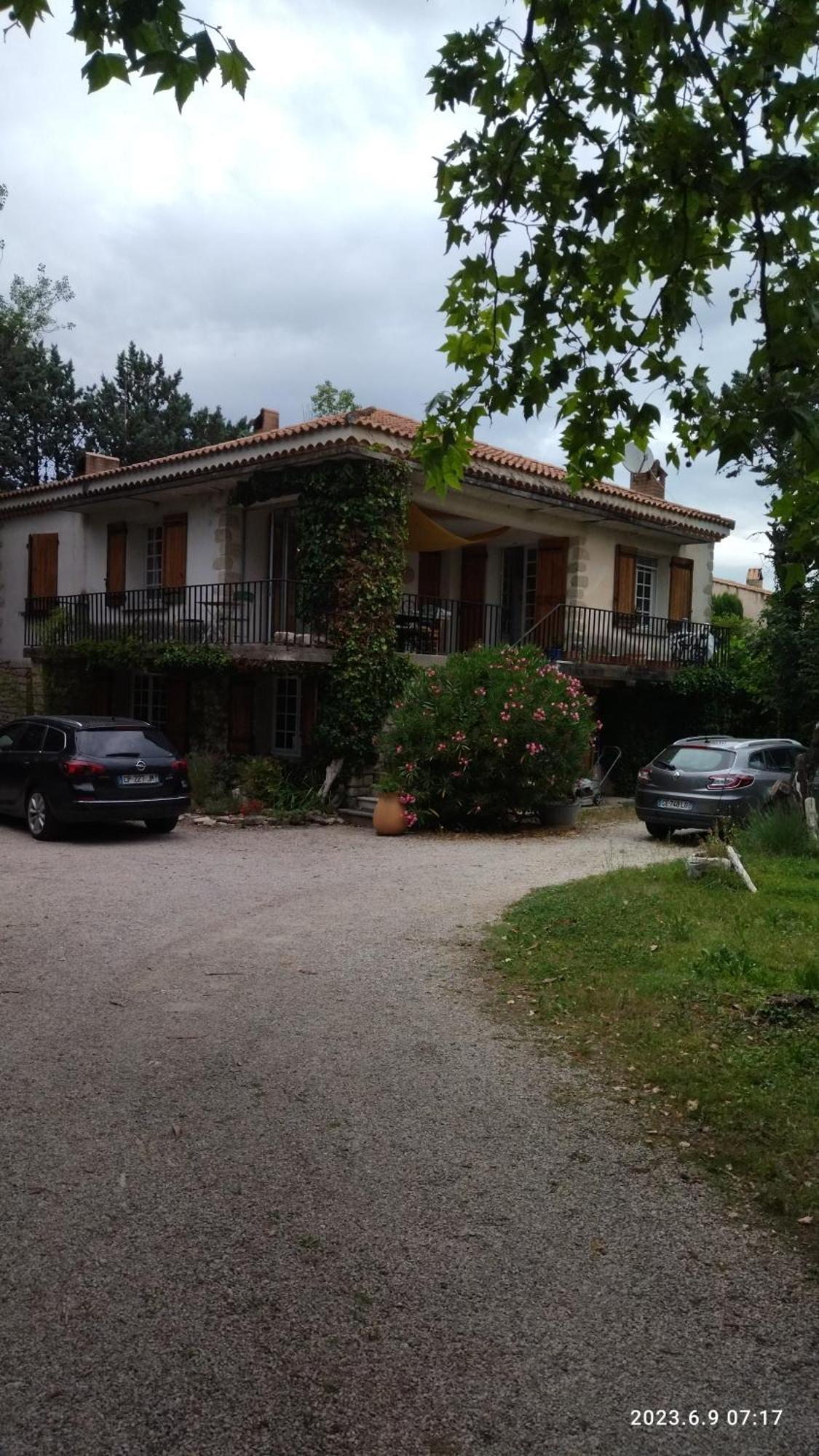La Maison Du Bonheur Velleron Ngoại thất bức ảnh